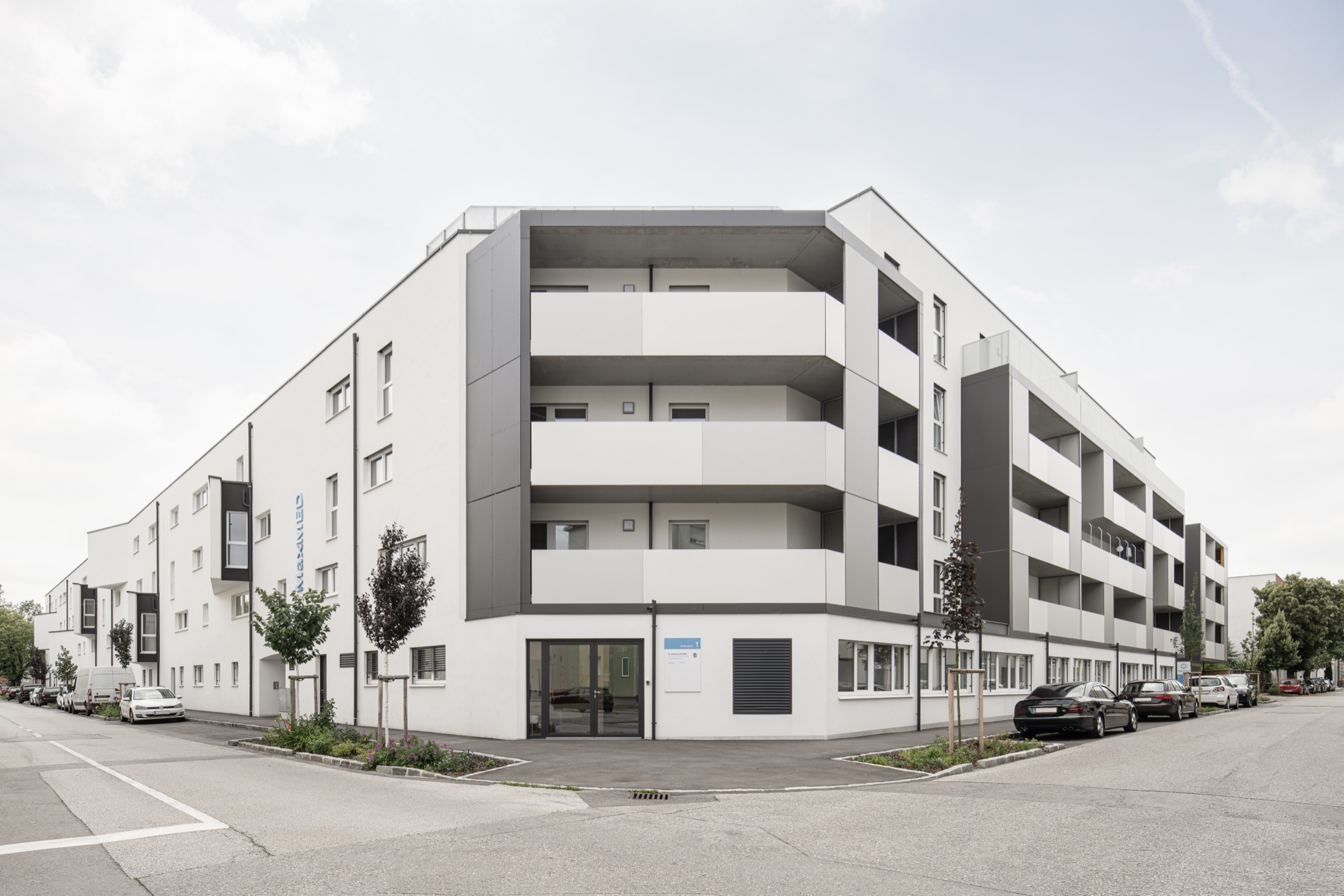 Außenansicht des Gesundheitszentrums MaxMED in St. Pölten